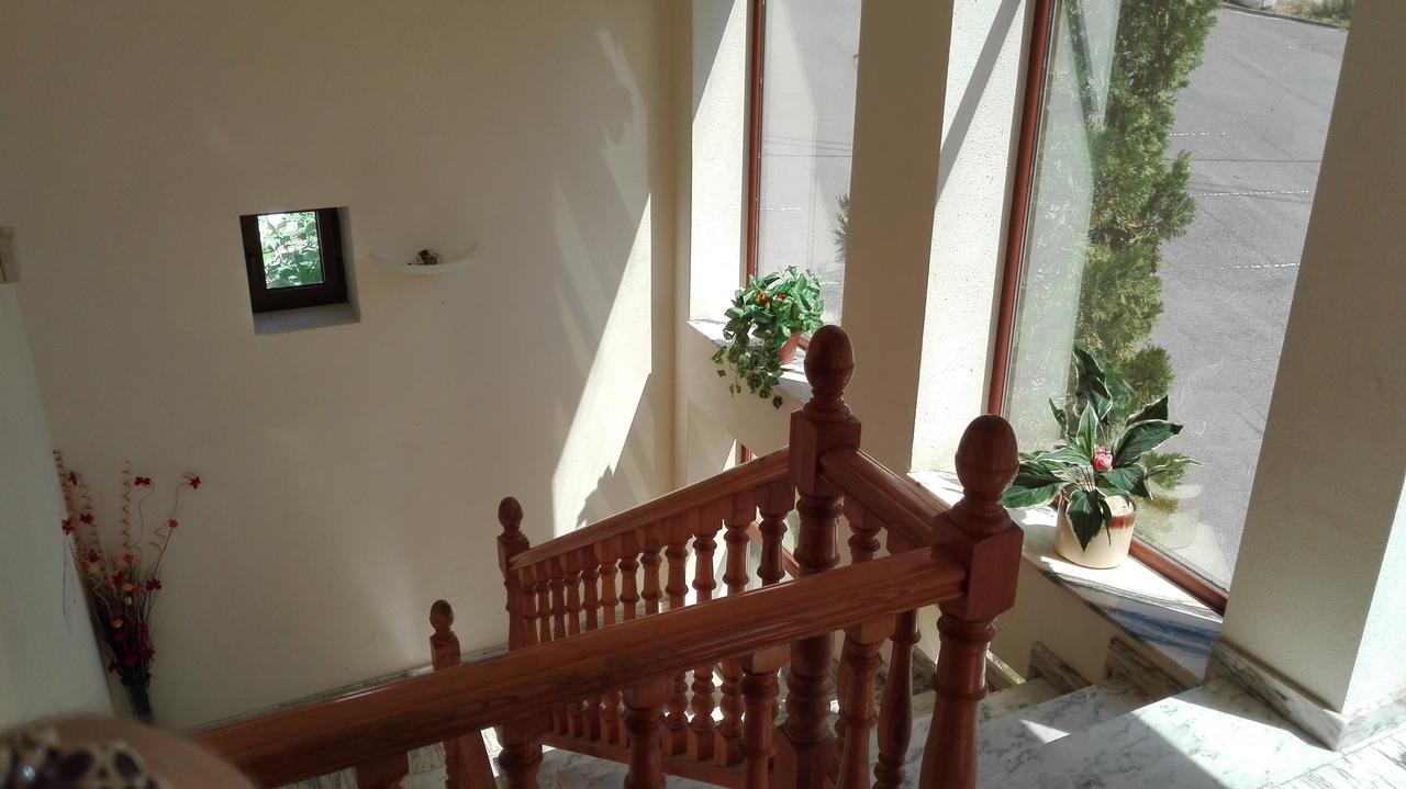 Hotel Penagrande Cangas De Narcea Exterior photo